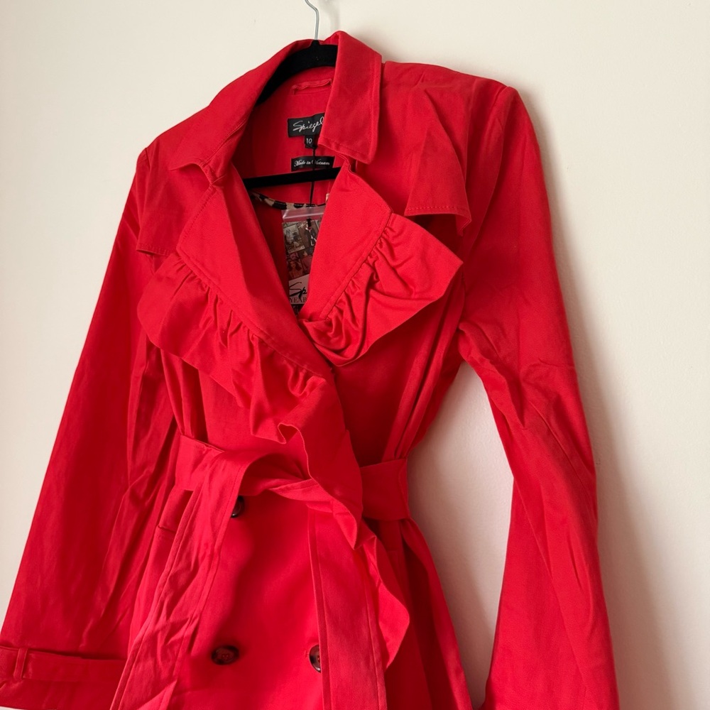 NWT Spiegel Charlotte Bright Red Ruffle Short Belted Trench Coat, size S